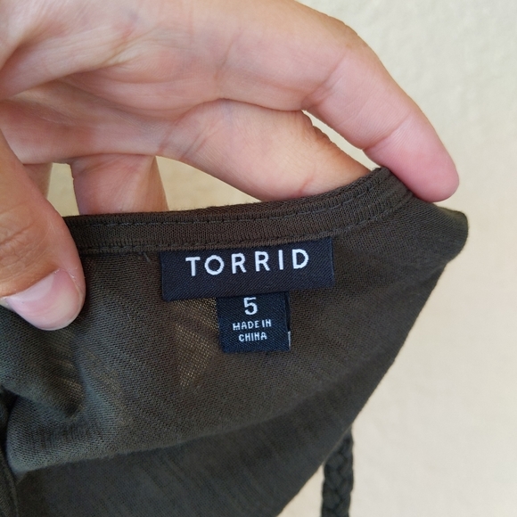 torrid OLIVE FAUX WRAP‎ BABYDOLL TANK - Picture 5 of 7